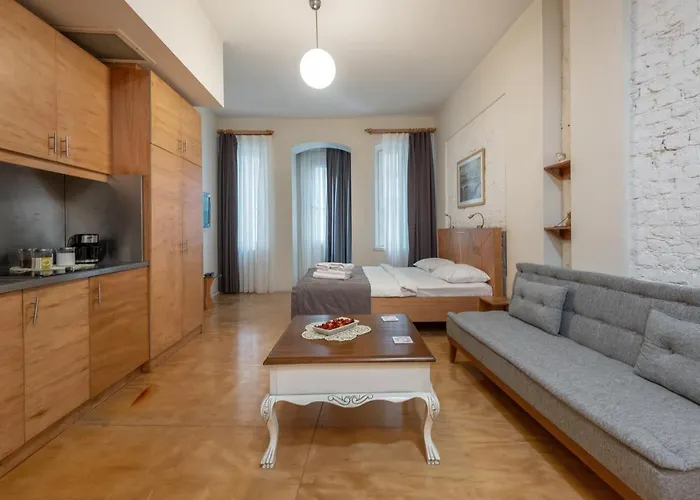 Mayer Loft Ξενοδοχείο με διαμερίσματα 3*