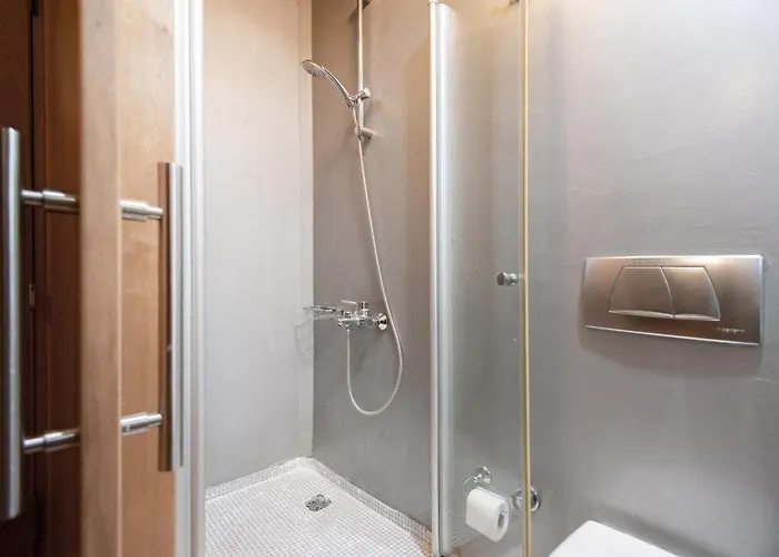 Ξενοδοχείο με διαμερίσματα Mayer Loft