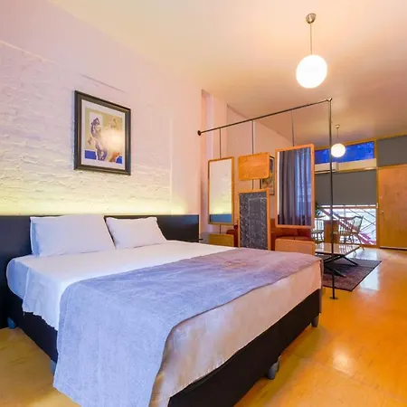 Mayer Loft